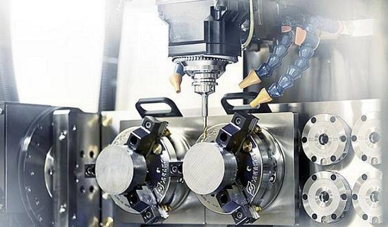 SCHUNK刀具夾持系統(tǒng)對(duì)機(jī)加工行業(yè)產(chǎn)生了前所未有的革命性影響。?模塊化夾持系統(tǒng)借鑒其優(yōu)勢(shì)，它的作用遠(yuǎn)不止于一個(gè)參考基準(zhǔn)，還提供了包括定位、夾持以及接口通用等功能。這種夾持原理如今被認(rèn)為是提高生產(chǎn)效率的最有效的方法之一，廣泛適用于從小型零件到大型零件，從粗加工到裝配應(yīng)用的各種工藝。作為這一技術(shù)的先驅(qū)以及夾持技術(shù)和抓取系統(tǒng)的領(lǐng)導(dǎo)者，SCHUNK始終致力于開(kāi)發(fā)新的應(yīng)用領(lǐng)域，并在它的模塊化系統(tǒng)中新增了適用于直接夾持工件以及微小型零件的專業(yè)標(biāo)準(zhǔn)模塊。